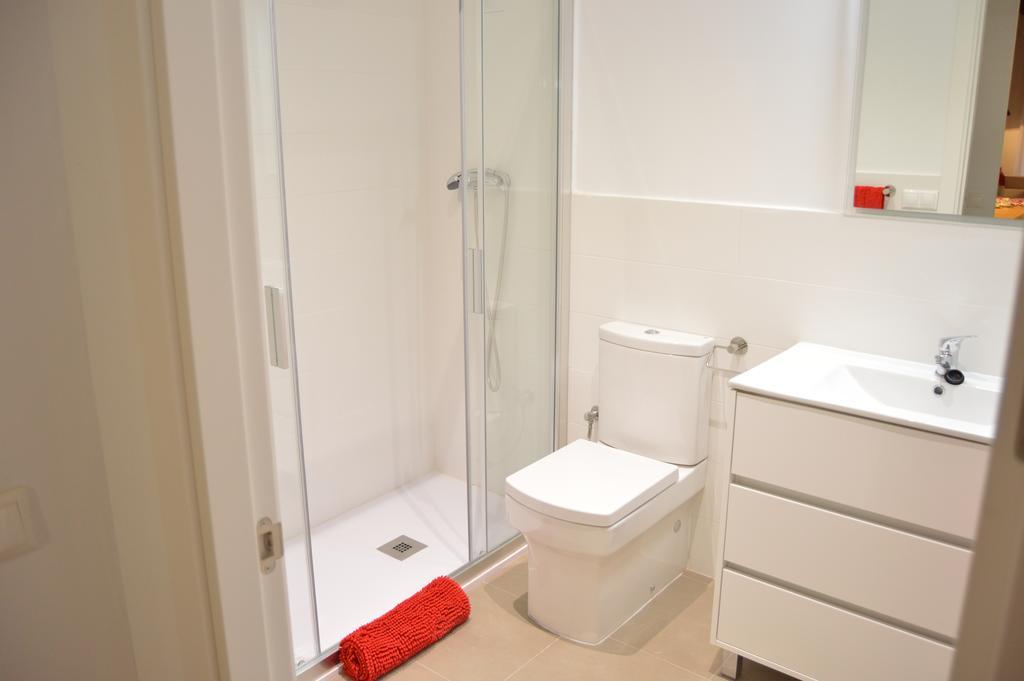 Tarragona Suites Mediona Bagian luar foto