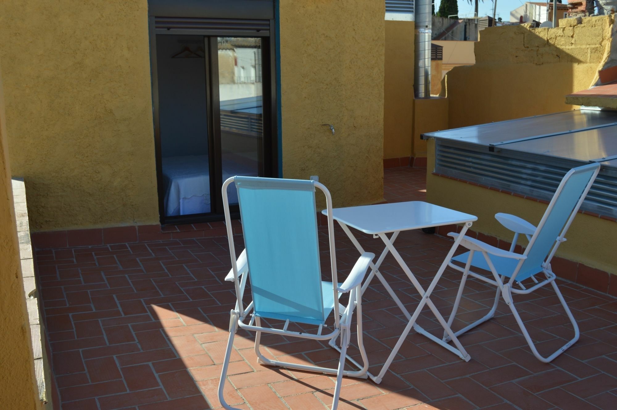 Tarragona Suites Mediona Bagian luar foto